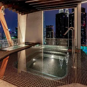 Scarletz Kuala Lumpur, Five Senses Apartahotel